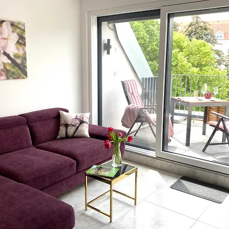 Apartment Lilie In Mit Tiefgarage, New And Modern