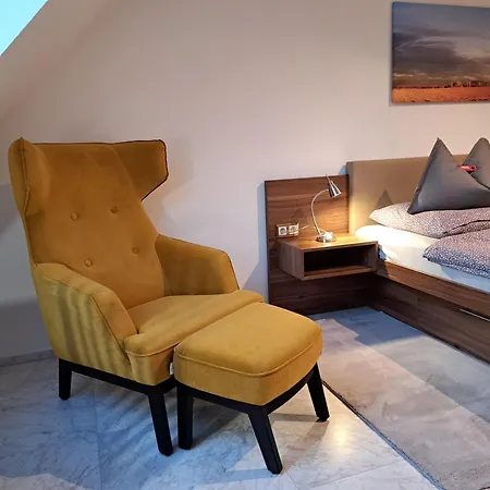 アパート Lilie In Mit Tiefgarage, New And Modern